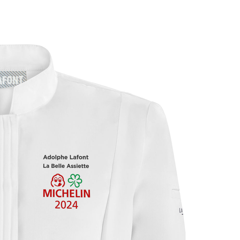 Example of custom embroidery on a white chef coat. Ideal for groups.