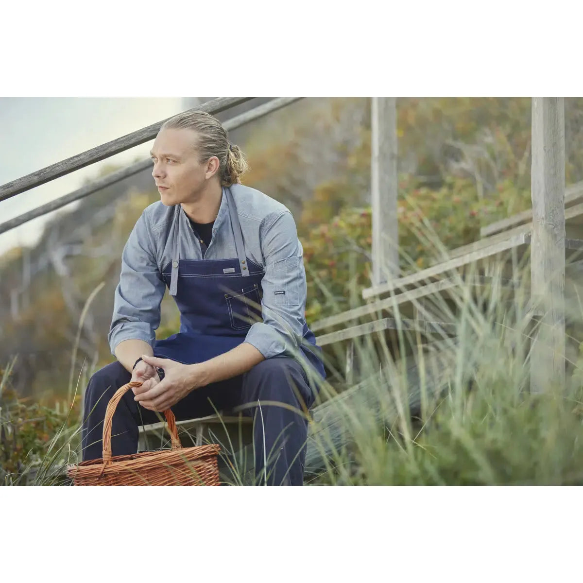 Bib Apron With Pockets 30360