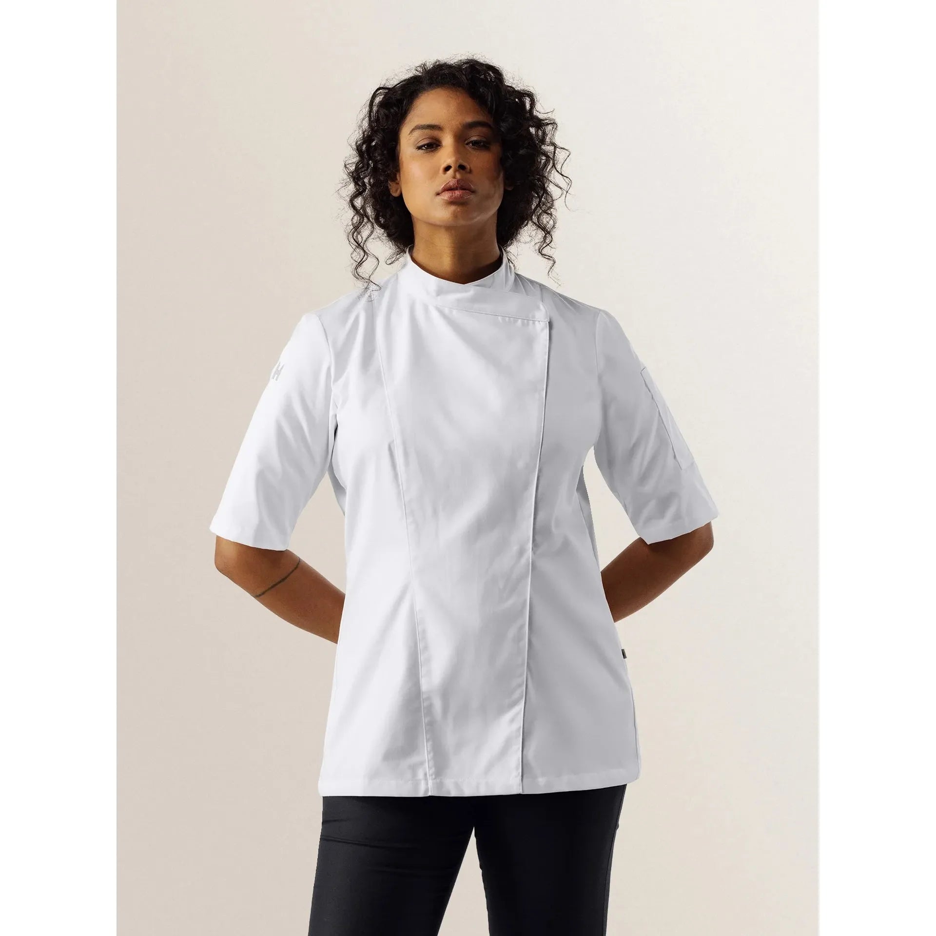 Light Gray Brunelle White Le Nouveau Chef