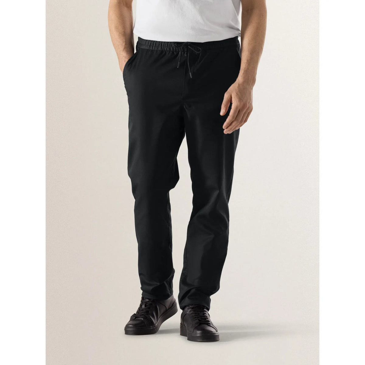 Oslo Black