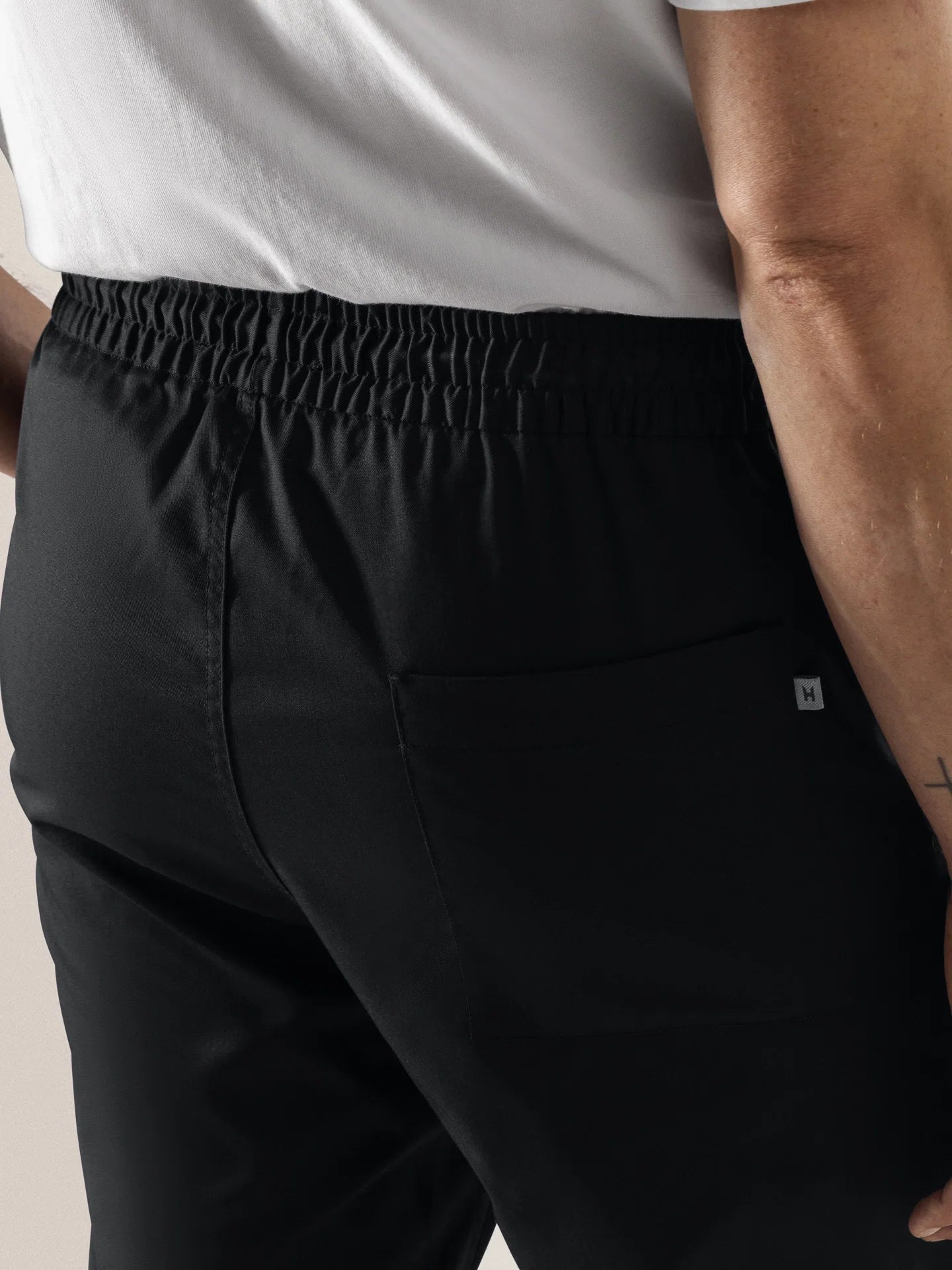 Oslo Black
