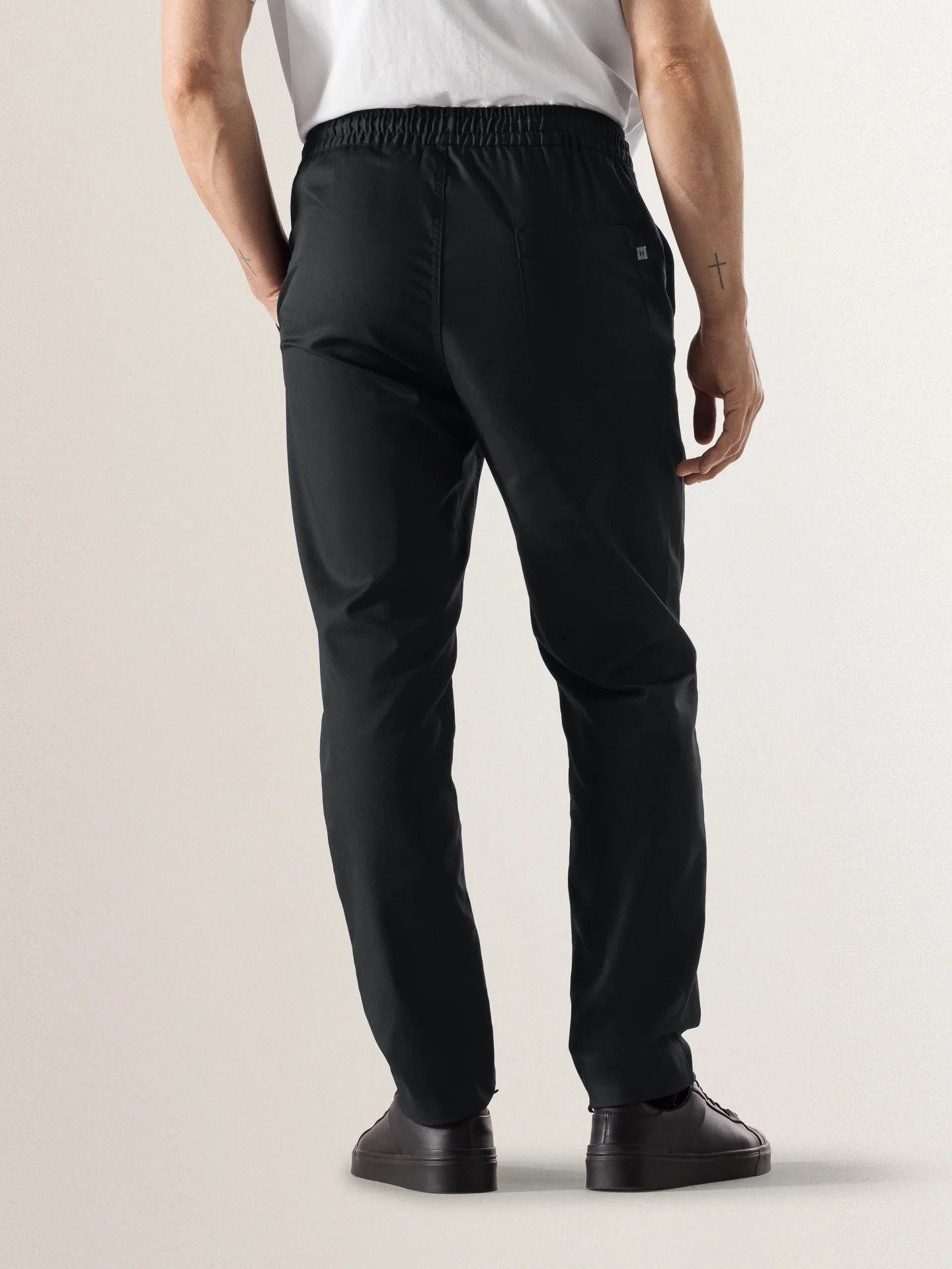 Oslo Black